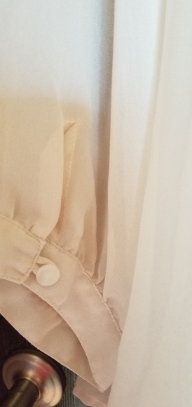 Adiva brand, long sleeve, in color cream blouse. - Picture 2 of 5